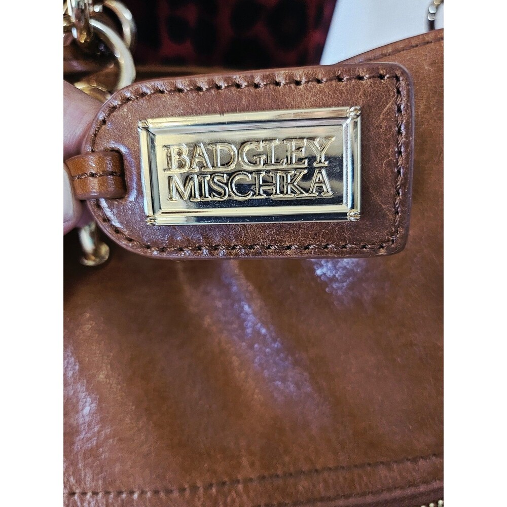 Badgley Mischka Women's Shoulder Bag - Picture 3 of 12